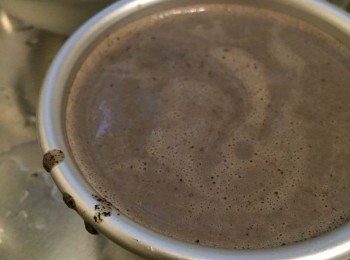 step4: 倒入模具，待涼後，放入冰箱冷藏至凝固。