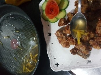 step7: 再將西檸汁料淋上排骨上即可