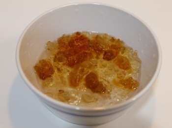 step2: 浸完桃膠後可以發大幾倍