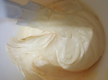 step6: (6)加入雲呢拿香油(視乎個人口味而落多/小)