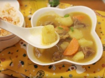 step9: 馬鈴薯也是入口即化的口感呢:) 這一大鍋可以吃好久~~~哈哈!!!