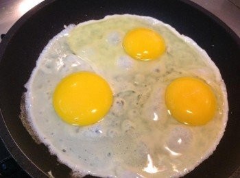 step3: 煎熟荷包蛋