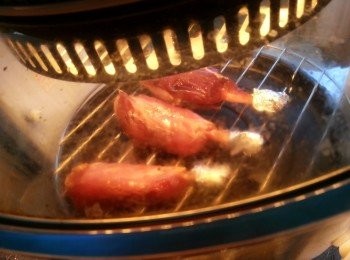 step3: 如用光波爐,先預熱220度,用底架,先波15分鐘,反轉再波5分鍾