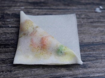 step7: 然後再摺，再封口。封口處朝下