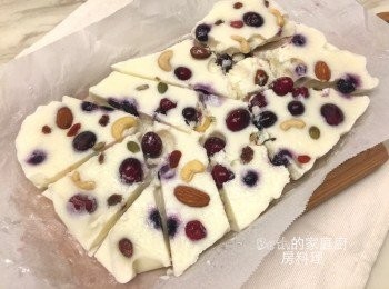 step4: 取出放置3-5分鐘，用手撥成小片或用刀子切片即可