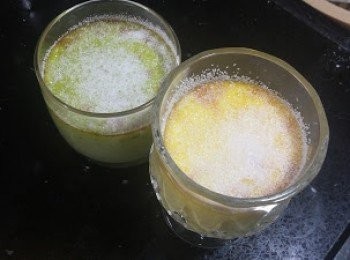 step4: 出爐待涼，再燉蛋面灑上砂糖