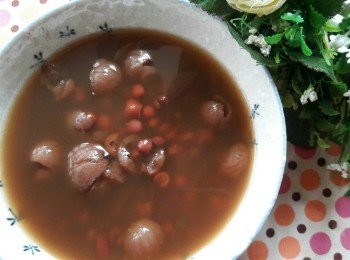 step4: 外鍋加入三杯水 , 跳起後再加入三杯水煮一次 , 加紅糖調味即可