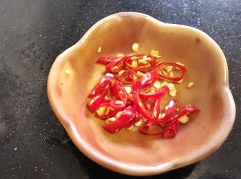 step8: 辣椒碎
