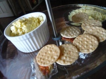 step6: 開Party時也可以用來配小塊日本米餅也非常美味