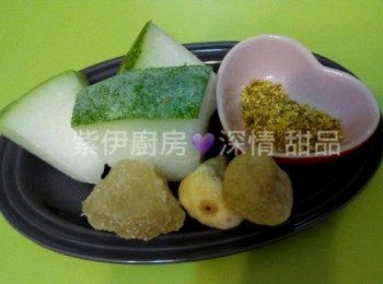 step1: 冬瓜(Winter melon): 連皮, 切大件
無花果乾(dry fig): 沖洗淨
桂花(Osmanthus): 沖洗淨