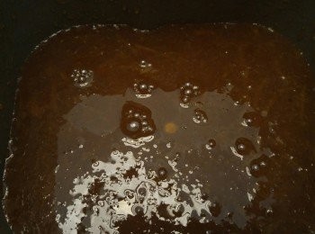 step9: 放入麵包機按果醬功能, 時間每部機不同, 要自行目測. 今次果醬按了三次果醬功能, 先達到預期效果。