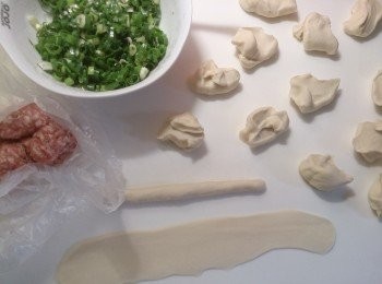 step6: 揉成長條後切割15份(約30g)，桿成長條型