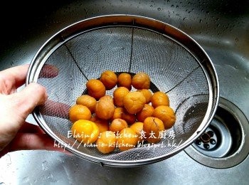 step2: 將栗子肉沖一沖洗及瀝乾