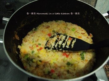 step4: 慢火用羹狀壓下飯, 待飯慢煎至略焦
完成