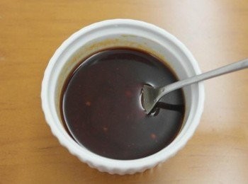 step2: 醃蝦子的同時將所有<span class="group_3">調味料</span>一起混和!!