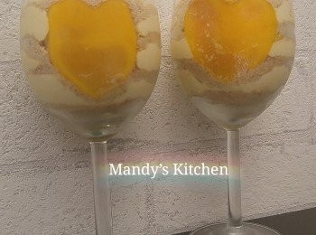 step7: 放入雪櫃雪凍後,一杯美味甜品就完成。