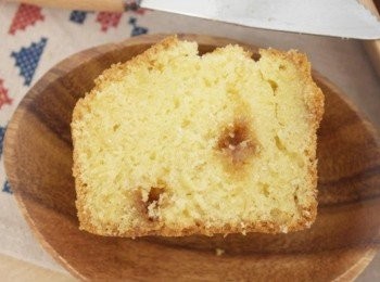 step8: 味道一點也不會過甜唷~~ 帶著淡淡的牛奶糖香氣..很適合怕甜的大人們!!! 口感扎實..味道香濃:)