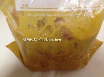 step1: 把全部材料放入袋子、用手按摩數次放入冰箱冷藏半天