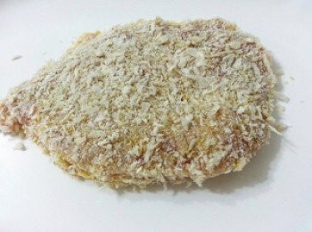 step4: 最後沾上一層麵包粉