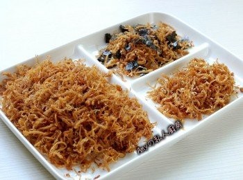 step16: 三種口味的豬肉香酥，讓人食指大動。