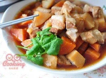 step6: 有了飛利浦智慧萬用鍋好幫手，就能不慌不忙做出一鍋好味!