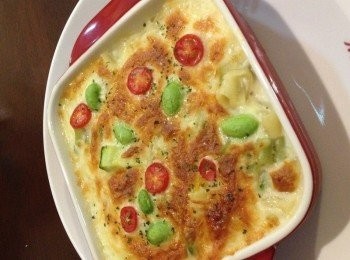 step3: 放上乳酪絲進烤箱到融化就好囉