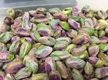 step2: 加入粉類及開心果