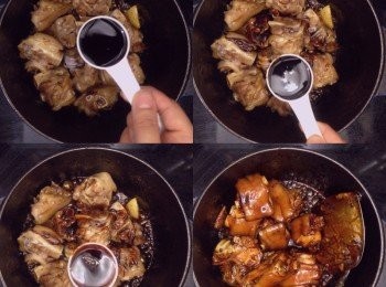 step5: 下豬手跟糖炒勻﹐之後下醬油和料酒炒勻