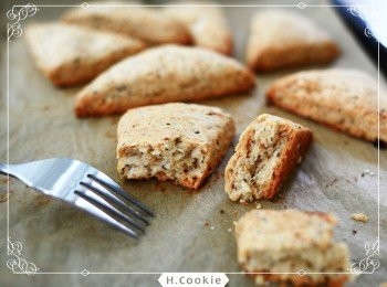 step6: 以上火200℃／下火180-200℃烤約20-25分鐘即可。（請依烤箱火力調整下火溫度）