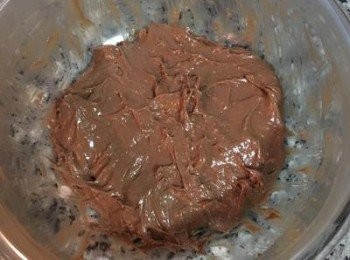 step2: 用攪拌器混勻即完成內餡。