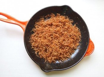 step10: 繼續不停翻炒約30分鐘。