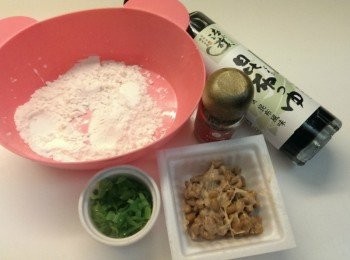 step1: 將納豆退冰後攪拌