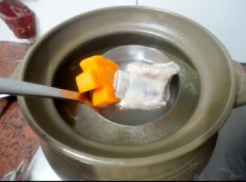 step7: 煲開後轉小火燉1個半小時。