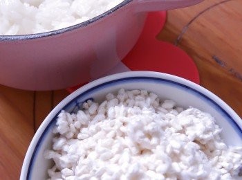 step3: 降溫到60度（超過70度麴菌會被殺死）