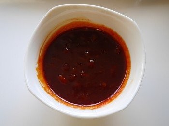 step2: *調製好<span class="group_4">拌醬</span>。