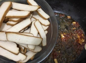 step16: 加入豆干炒勻