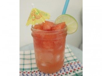 step6: 好俏皮的西瓜氣泡水&gt;///