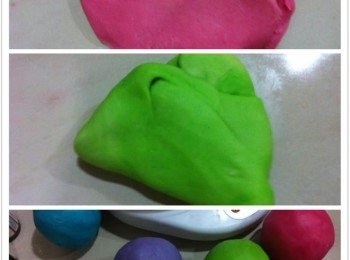 step5: 每份麵團重複動作加入不同的素食，做完為止。