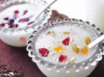 step7: 外面的補品太高貴，有時也不知成份的真偽，用天然的<span class="group_1">食材</span>簡單處理，是最安全健康的料理!