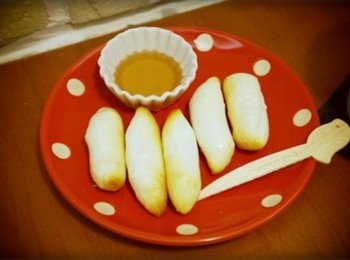 step11: <span class="group_1">烤年糕</span>~~~ 吃起來很像日本仙貝耶&gt;////