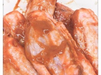 step1: 先將南乳磚壓成蓉
