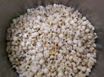 step3: 將煮好的薏仁撈起