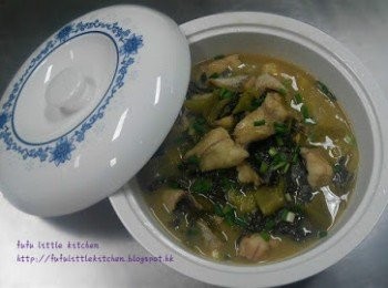 step7: 加入魚片煮熟，即可上碟。