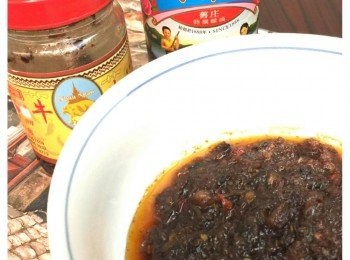 step5: 吃時配以自製香辣伴麵醬味道更佳