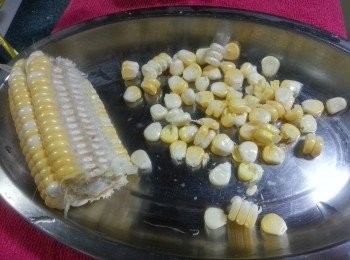 step2: 先將粟米拆粒