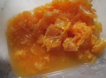 step1: 橘子撥開.撕除表面薄膜