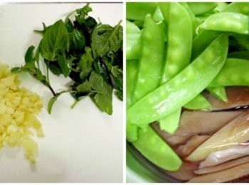step1: 發泡魷魚表面沸水中汆燙至熟備用。 蒜頭切末、九層塔洗淨。 豌豆挑出絲後洗淨備用。