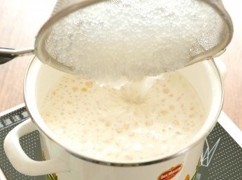 step6: 關火後加入西米拌勻即成。