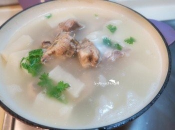 step5: 調味後依喜好撒上香菜即可