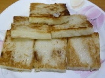 step3: 一面焦香後再翻面.一塊一塊慢慢翻面.不要一直翻面會影響美觀.